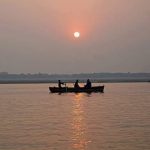 بدگمانی کھا رہی ہے